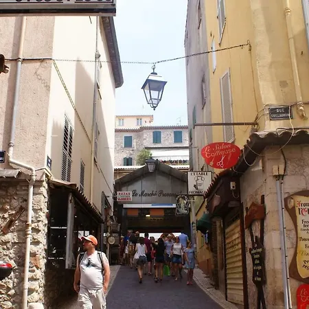 Vieil Marché Provençal *